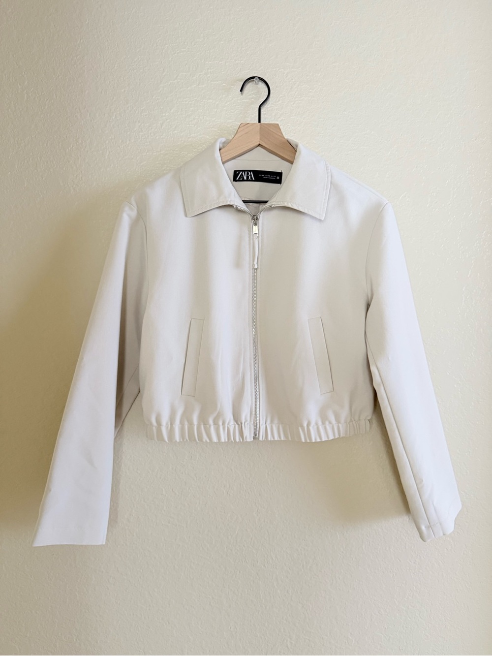 Zara Beige Cropped Jacket